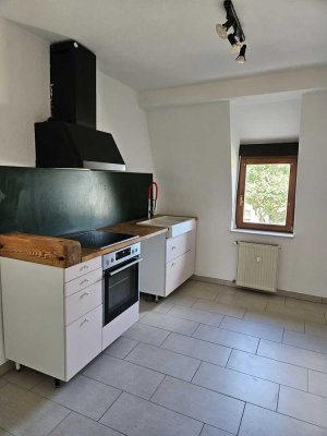 6-Zimmer-Maisonette-Wohnung mit Balkon und Garten in Stutensee-Friedrichstal