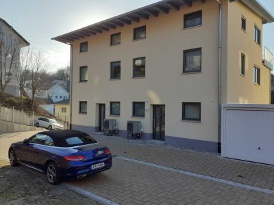 Neue Doppelhaushälfte mit Fernblick, Wärmepumpe und EBK