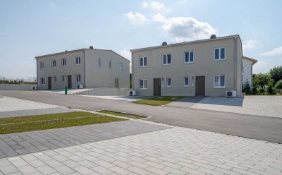 Neubau-Doppelhaushälfte (Erstbezug)