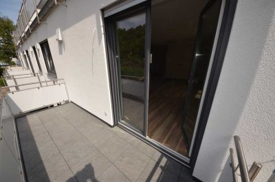Moderne 2-Zimmer-Wohnung mit einem großen Balkon und Garage!