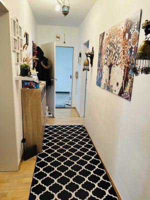 Top-Lage im Westen! Ruhige, großzügige 4 Zi. Wohnung – zukünftig attraktive Wertsteigerung!