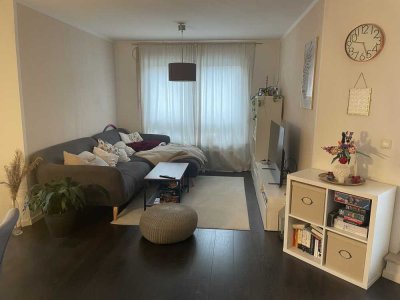Großzügige 2-Zi.-City-Wohnung mit zwei Balkonen, Einbauküche und TG-Stellplatz in Innenstadtlage