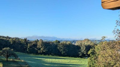 Aussicht und Sonne! Einladende 5-Zi-DG-Whg mit Doppelgarage                          in Amtzell