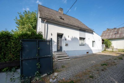 Einfamilienhaus mit Garten und Terrasse
