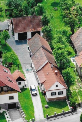 SANIERTES EINFAMILIENHAUS IN ABSOLUTER RUHELAGE
