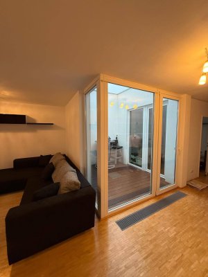Ruhiges Zuhause mit eigenem Atrium und großer Sonnenterrasse - Klima &amp; Tiefgaragenplatz
