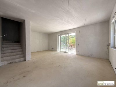 In Kürze verfügbar - 5 Zimmer Doppelhaushälfte in Tribuswinkel bei Baden/Wien - Erstklassige Raumaufteilung inkl. 3 Außenflächen