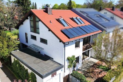 Sofort bezugsfrei: Doppelhaushälfte mit 2 Wohneinheiten und ruhigem 800qm-Traumgrundstück!