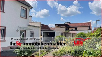 Ihr Neues Zuhause
Freistehendes EFH mit Garten und Garage in schöner Wohnlage