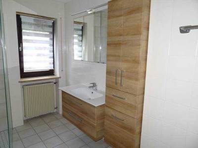 Modernisierte Single-Wohnung mit drei Zimmern in Pappenheim