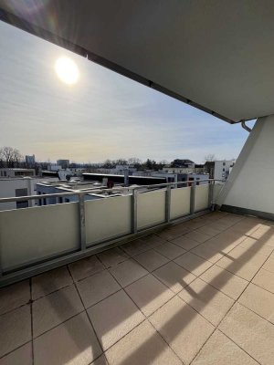 Wunderschöne 4- Zimmer Maisonettewohnung mit moderner Ausstattung, EBK, 2 Bädern, Balkon und Dachter