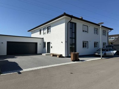 Moderne 4,5-Zimmer-Wohnung mit Garten und Gäste-WC