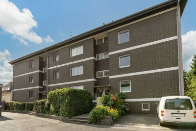 Schöne gut geschnittene 3-Zimmer Wohnung mit Balkon zum selbst gestalten