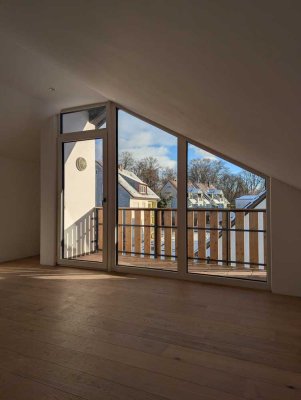 ZENTRAL IN FREISING - NEU SANIERT! Große helle 5-Zimmer Maisonette Wohnung direkt an den Isarauen