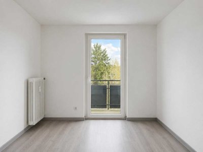 Modern wohnen oder clever investieren - sanierte 4-Zimmer-Wohnung mit Balkon