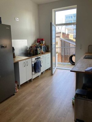 Großzügige 4-Zimmer-Wohnung mit Balkon in zentraler Lage von Aachen-Haaren
