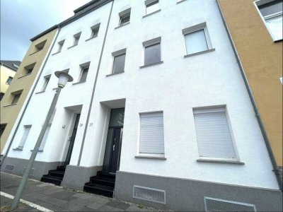 Erdgeschosswohnung als Erstbezug nach Renovierung!