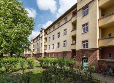 Nachmieter gesucht/4-Raum-Wohnung mit Balkon/Tageslichtbad im Südwesten