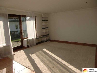 Flachdachbungalow mit zwei Wohneinheiten in Bielefeld-Senne!