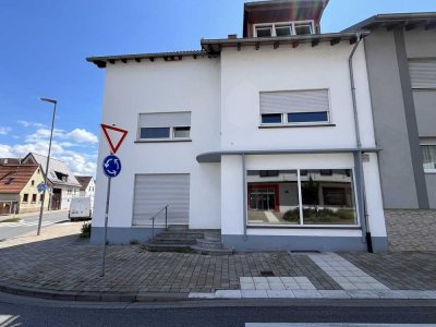 TOP-Rendite 8,6% - käuferprovisionsfrei
2 -Familienhaus mit Ladengeschäft in Ubstadt-W./Stettfeld