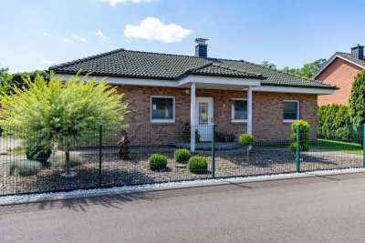 Provisionsfrei - derzeit vermieteter Bungalow mit Wärmepumpe im Rosenpark!