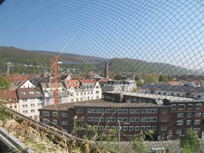 BEZUGSFREIE 2-ZIMMER–ETW MIT GROSSER OSTLOGGIA MIT BLICK ÜBER DIE WESTSTADT