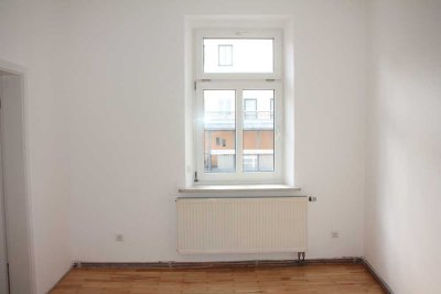 Top-sanierte 2-Zimmer-Wohnung im 1. OG, Kernstadt Straubing, Erstbezug 2025
