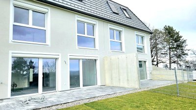 Miete mit Kaufoption: Moderne, helle Doppelhaushälfte mit fantastischem Weitblick in ruhiger Lage
