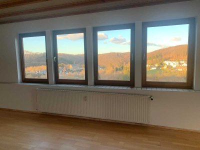 Helle 3-Zimmer Dachgeschosswohnung in Wuppertal-Langerfeld-Beyenburg