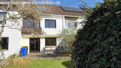 Großes Haus mit Garage in schöner Lage von Lechenich-Süd zu verkaufen (ca. 15 Fußminuten vom Markt)