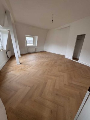 Dachgeschosswohnung Flingern-Nord