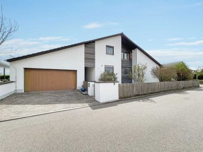 Großzügiges Wohnhaus mit Potenzial für zwei Einheiten – Ortsrandlage in Unterneuhausen