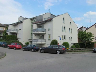 1,5-Zimmer-EG-Wohnung mit Terasse und EBK (separate Küche) in Beuren