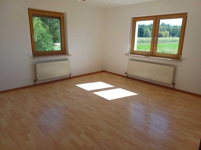 Helle, ruhig gelegene 4-Zi-Wohnung  mit Gartenbenutzung für 2 Pers. in Eckersdorf