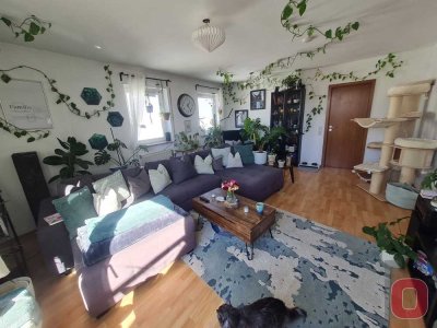 Wohnen am Rheinauer See – Charmante 3-ZKB-Dachgeschosswohnung mit Loggia und TG-Stellplatzoption