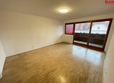 Eigentumswohnung mit Super-Fernblick von der Loggia, 3 Zimmer, zentrumsnah!