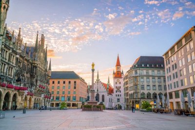 EXKLUSIV ALTSTADT | helle & sanierte 3-Zimmer Altbauwohnung in TOP-Lage Hackenviertel