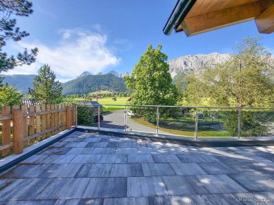 Wohnen mit Dachsteinblick – Ihr Hauptwohnsitz mit großer 104 m² Terrasse und Blick auf den Dachstein