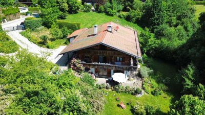 Modernisiertes Holzhaus im Landhausstil zwischen dem Starnberger See und den Osterseen