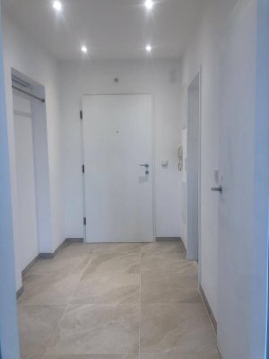 Neu renovierte 2-Zimmerwohnung im Saggen mit großem Balkon