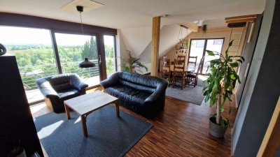 Moderne 4.5-Zimmer-Wohnung mit Weitblick ins Grüne und luxuriöser Ausstattung