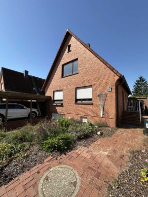 Vielseitiges Ein-/Zweifamilienhaus mit großem Grundstück in Lauenburg
