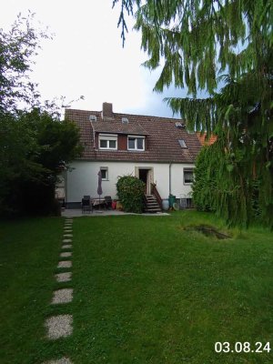 Attraktive und modernisierte 3-Raum-DG-Wohnung in Kassel