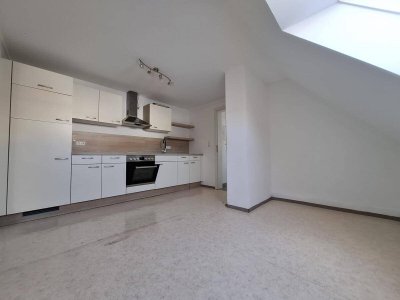 GEMÜTLICHE MIETWOHNUNG IM 2. OG - STEYRDORF