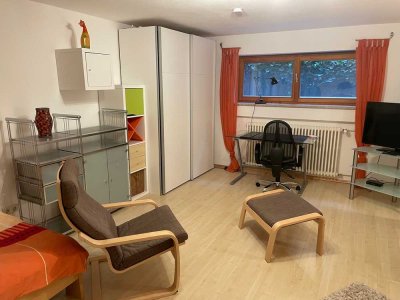 Vollmöbliertes 1-Zimmer Apartment 35m² in S-Bahn nähe
