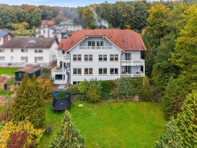 Zweifamilienhaus in Elsenfeld mit großem Potenzial - ideales Aufteilungsobjekt