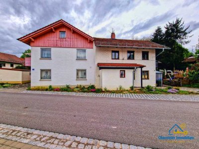 Zwei gemütliche Einfamilienhäuser im idyllischen Ferienort Steinburg