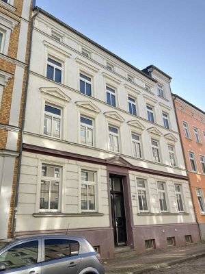 Lichtdurchflutete 2-Zimmer-Wohnung mit Terrasse und Tageslichtbad