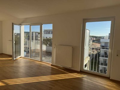 Exklusive 3-Zimmer „Penthouse“-Wohnung im 5. OG mit Balkon in Kaiserslautern Innenstadt