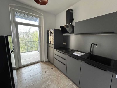 *Schöne 2-Raum Wohnung mit Balkon & Einbauküche*